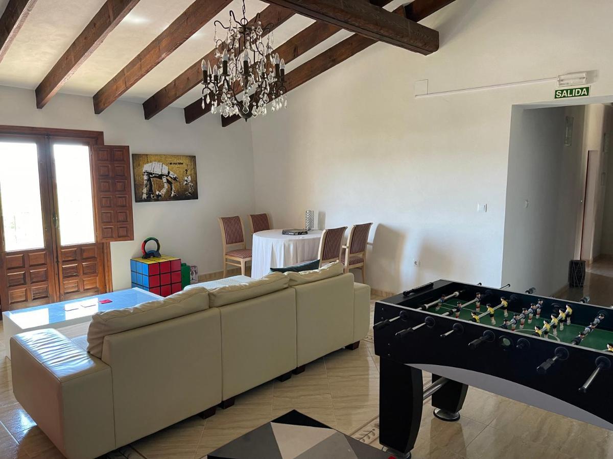 Grapevine Manor Guest House Monovar Екстериор снимка