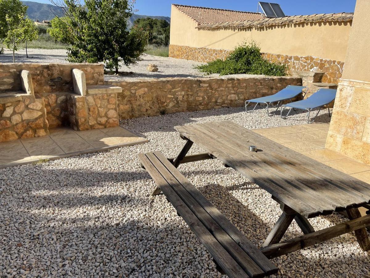 Grapevine Manor Guest House Monovar Екстериор снимка
